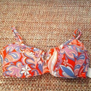 New Shade & Shore Bikini Top Women's New With Tags 34C‎